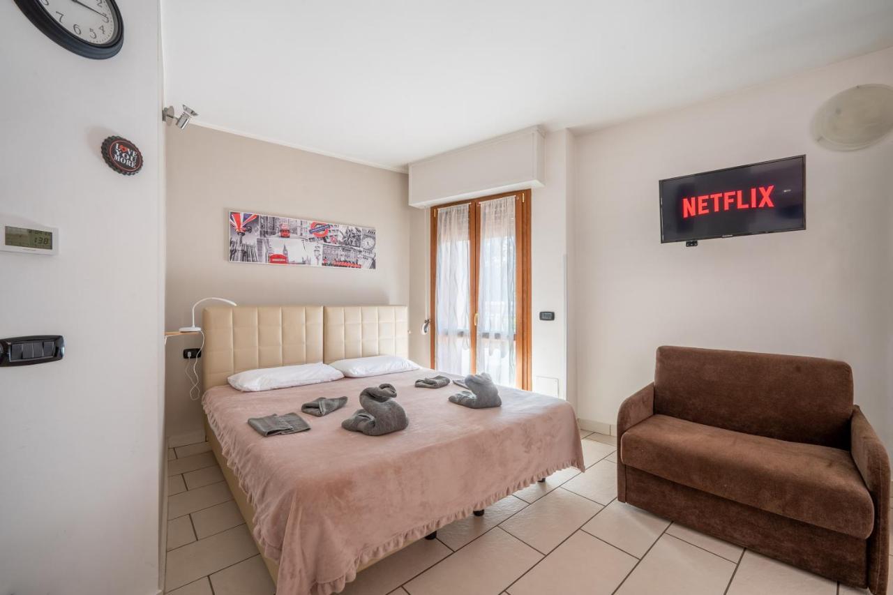 Two Steps From Lake - Lake Maggiore Relax Dormelletto Exterior foto